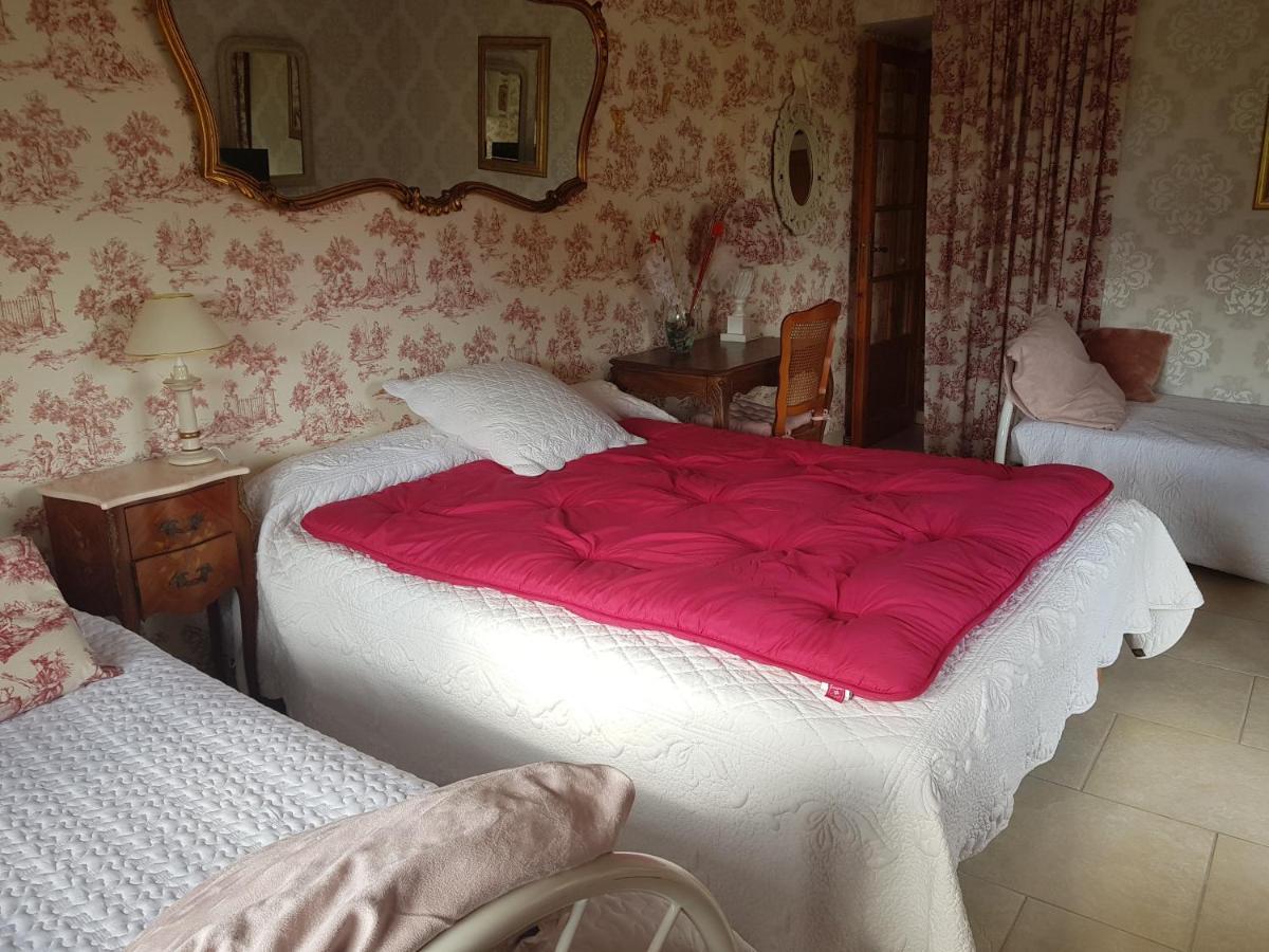 La Providence Hotel Illiat Buitenkant foto