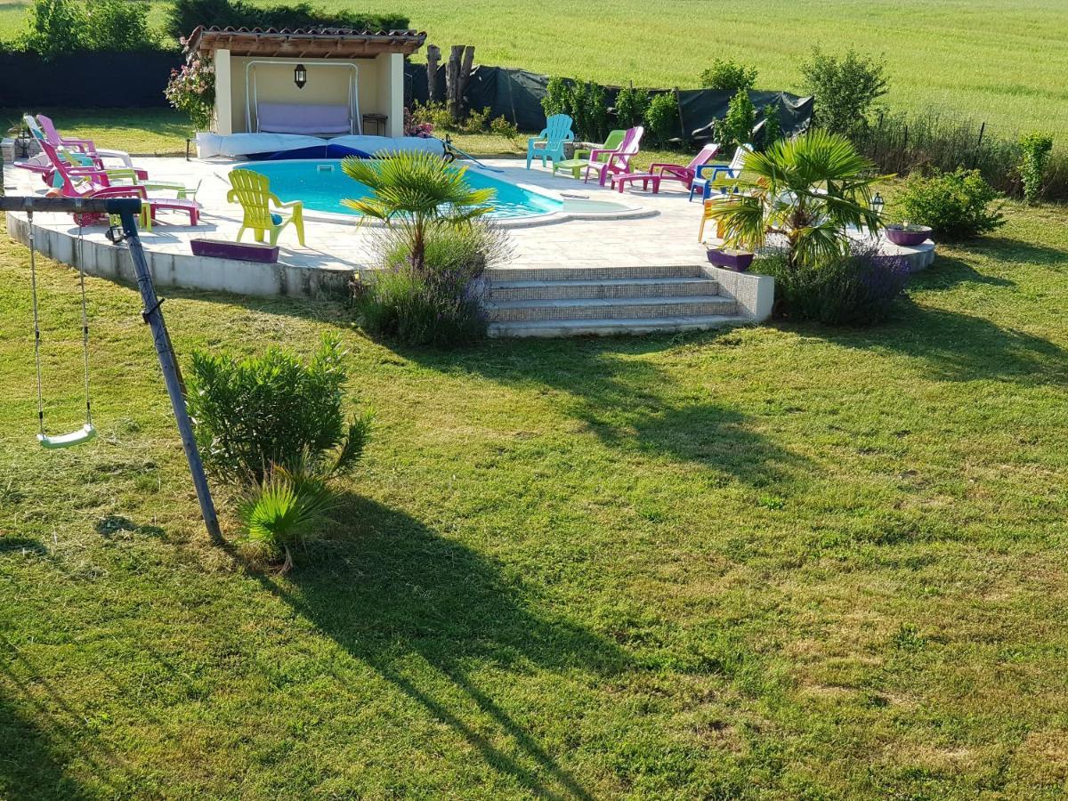 La Providence Hotel Illiat Buitenkant foto